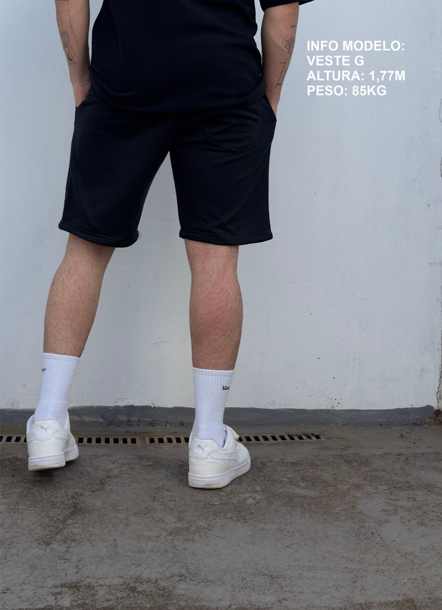 PIECE Shorts Black.