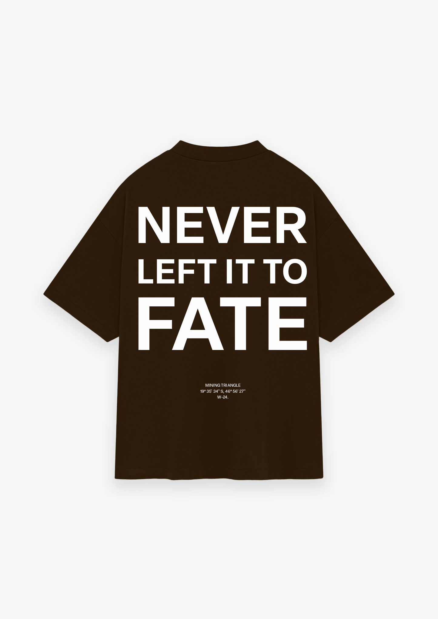 CAMISETA OVERSIZED NEVER LEFT IT TO FATE