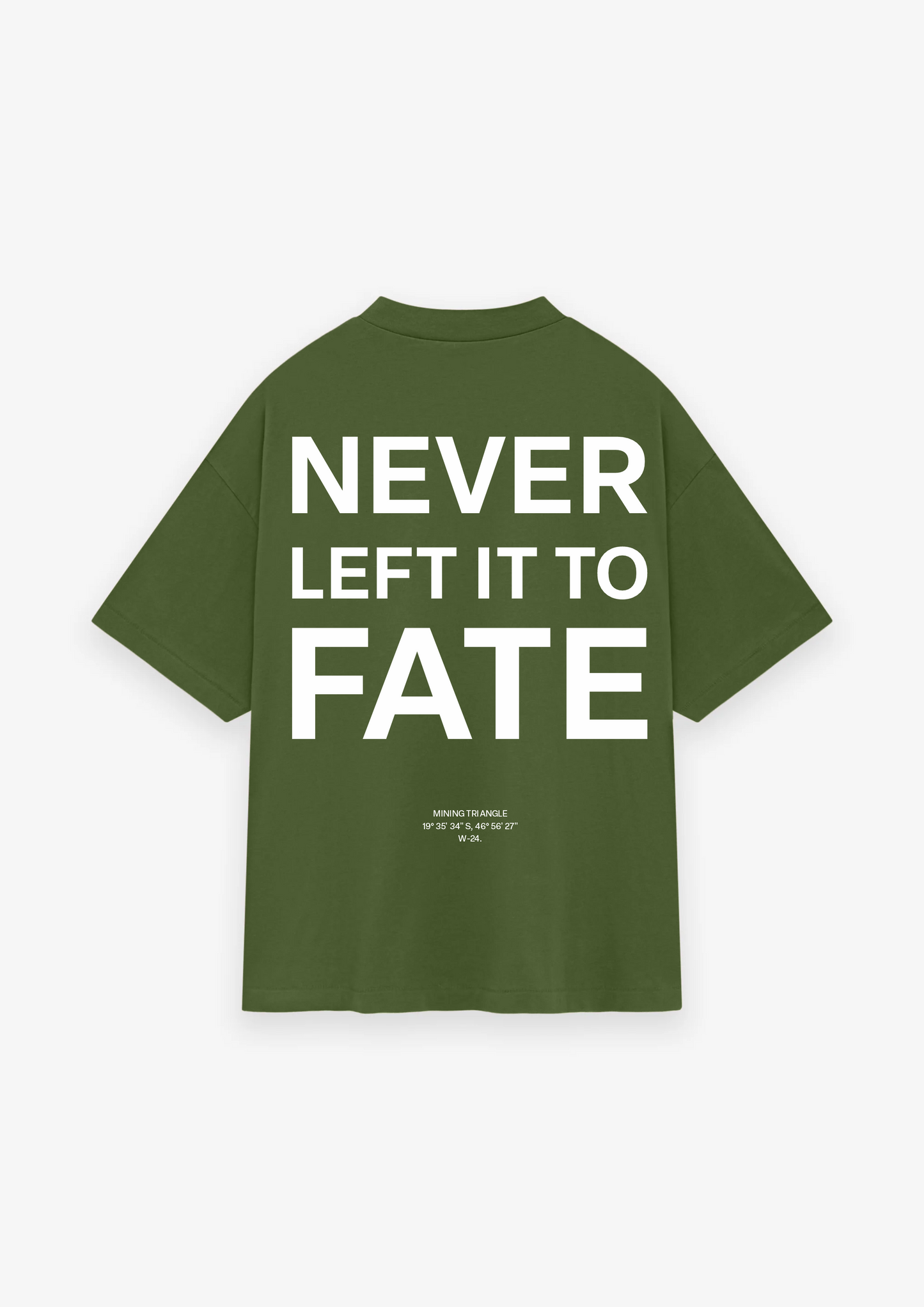 CAMISETA OVERSIZED NEVER LEFT IT TO FATE