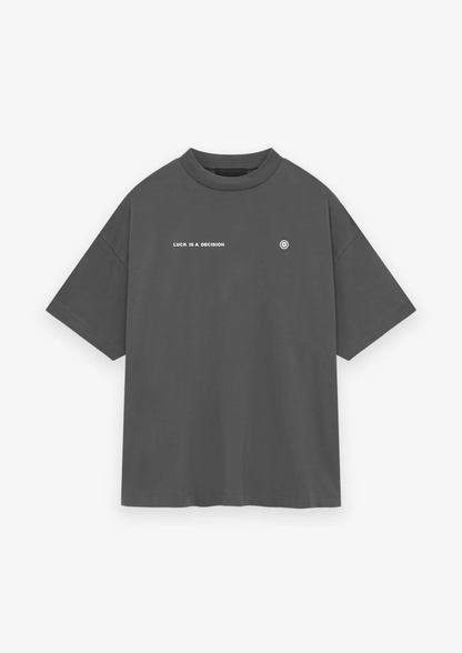 CAMISETA OVERSIZED LUCK IS A DECISION