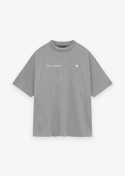 CAMISETA OVERSIZED LUCK IS A DECISION
