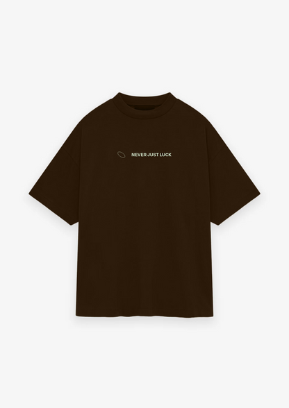 CAMISETA OVERSIZED NEVER JUST LUCK