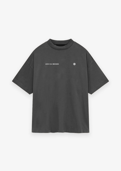 CAMISETA OVERSIZED LUCK IS A DECISION