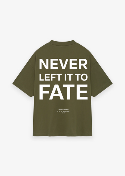 CAMISETA OVERSIZED NEVER LEFT IT TO FATE